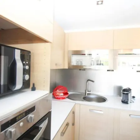 Le Regency Yourhosthelper 4* Daire