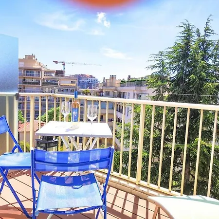 Le Regency Yourhosthelper 4* Apartamento